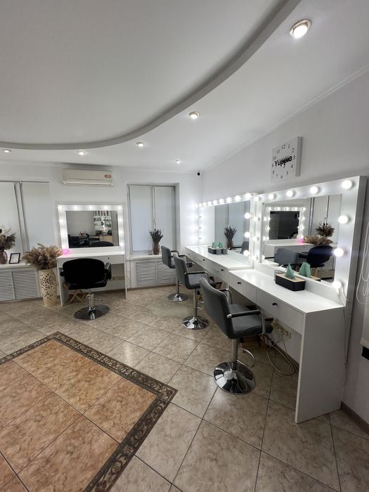 Кушетка, Оренда кабінету