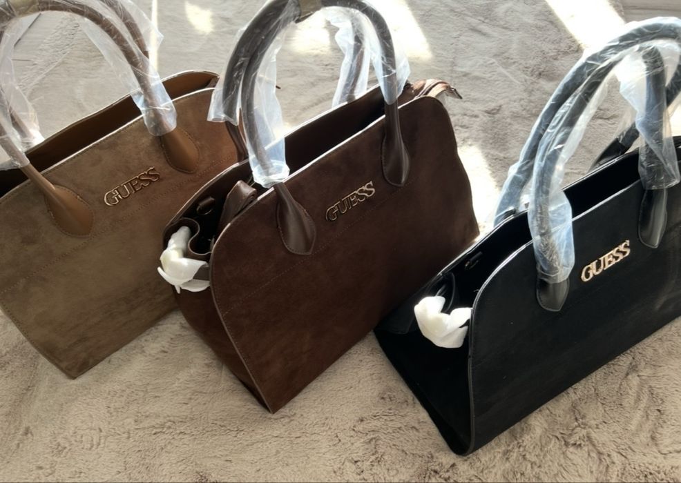 Torebka Guess czekoladowa