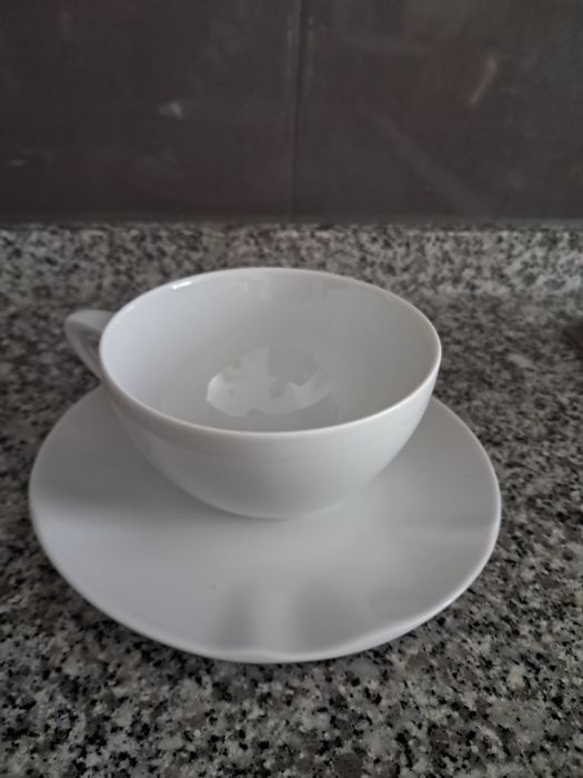 6 chávenas e bule de chá SPAL