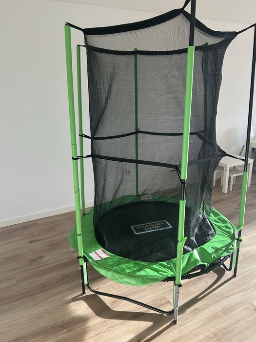 Vendo trampolim bom estado
