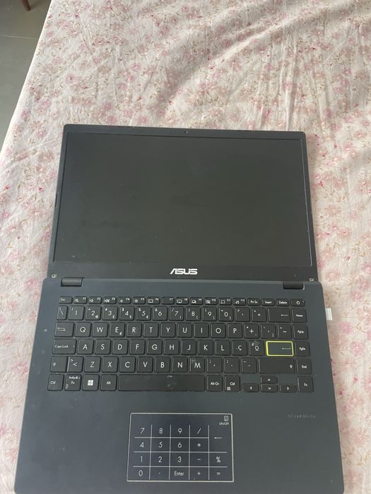 Aproveite despacho100€