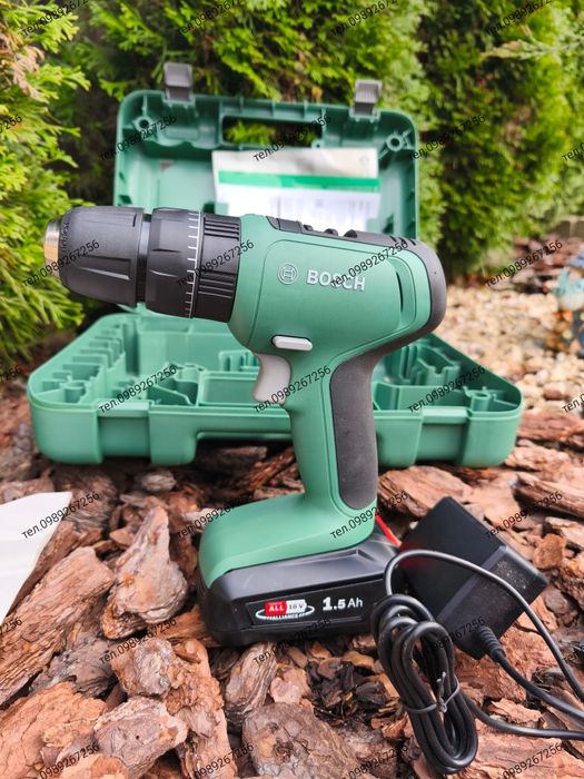 Аккумуляторная ударная дрель-шуруповерт Bosch UniversalImpact 18