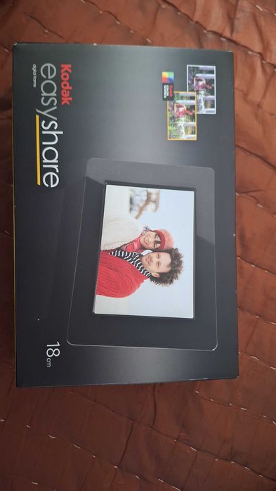 Moldura Digital Kodak-Nova