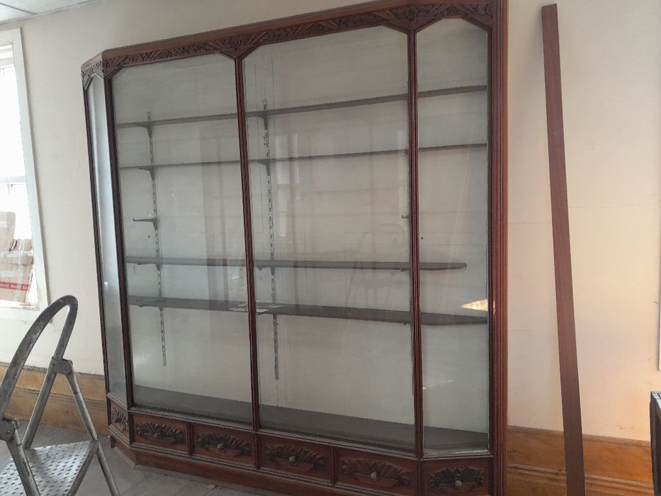 Expositores da antiga casa Bazar Londres na rua sa da bandeira porto
B