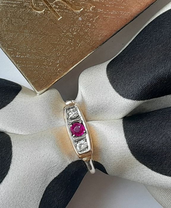 R.11 Pierścionek Art Deco Rubin Diamenty WYCENA Złoto 585