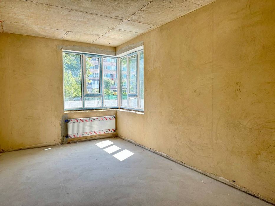 Продам 2-кімнатну квартиру в новобудові!