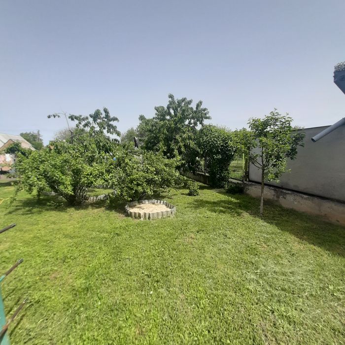 Продам большой 2эт дом