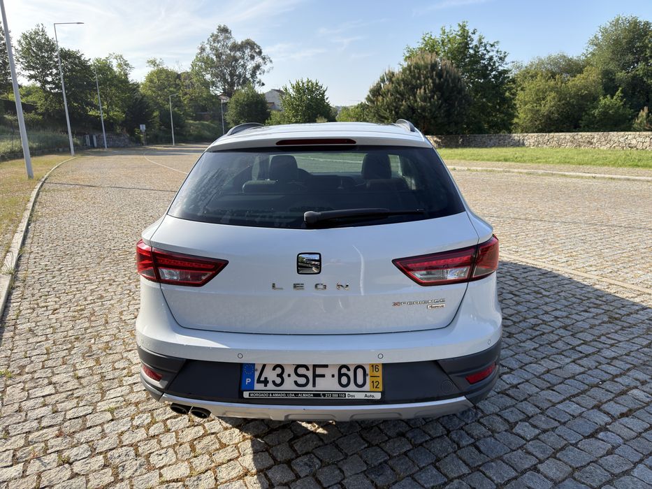 Seat Leon ST 1.6tdi 110cv X-Perience 110cv