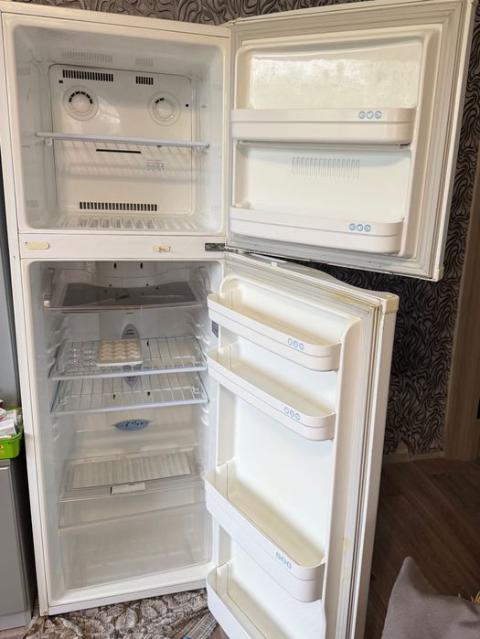 Холодильник LG NO FROST