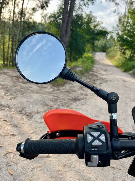 KTM 890 R kit ReBull