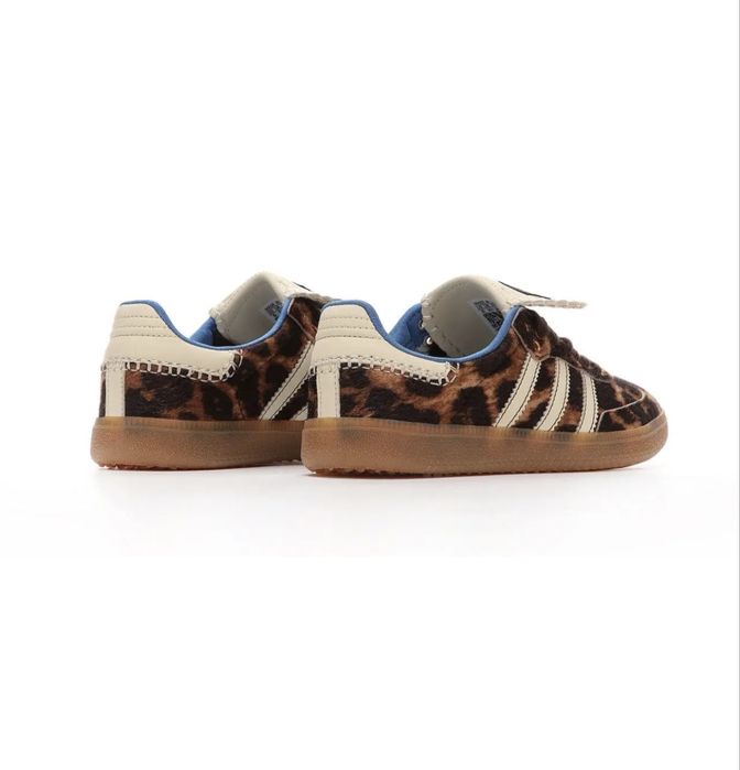 Кеды adidas леопардовые