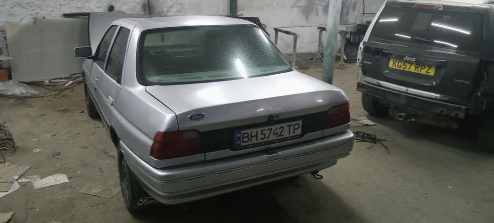 Срочно Форд Эскорт