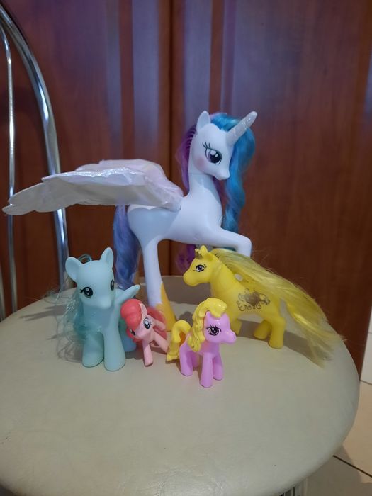 Kucyk  Celestia  My Little Ponny interaktywna +małe kucyki gratis