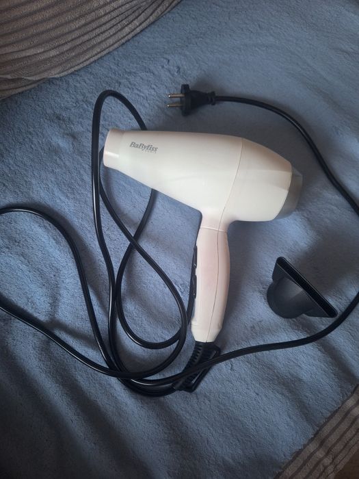 Suszarka do włosów Babyliss