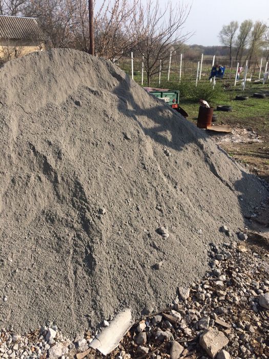 Шлак отвальный Граншлак Мелкий Крупный .100 гривен.