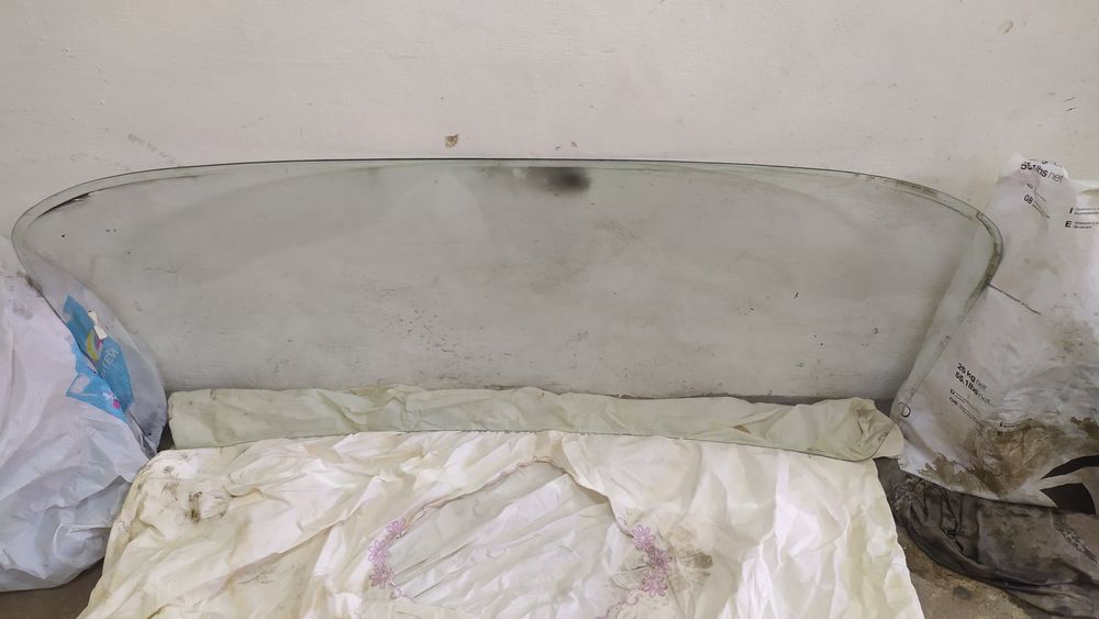 Продам лобове скло ваз 2101-2107