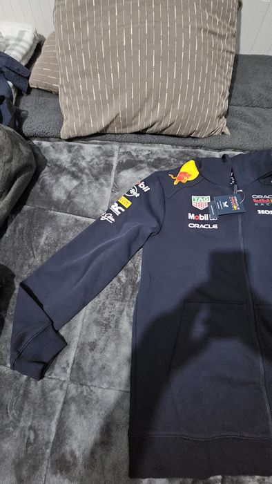 Casaco red bull novo