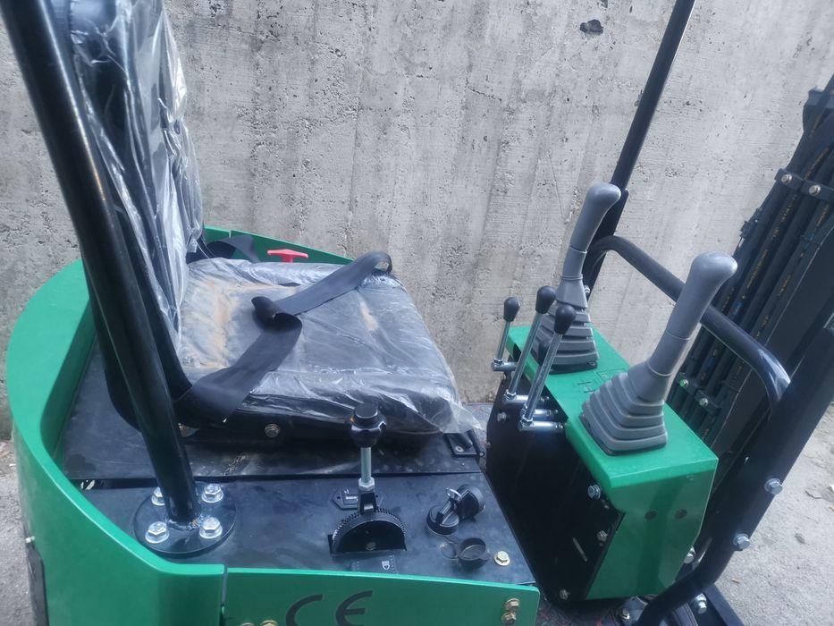 Mini giratória JPC HT 12