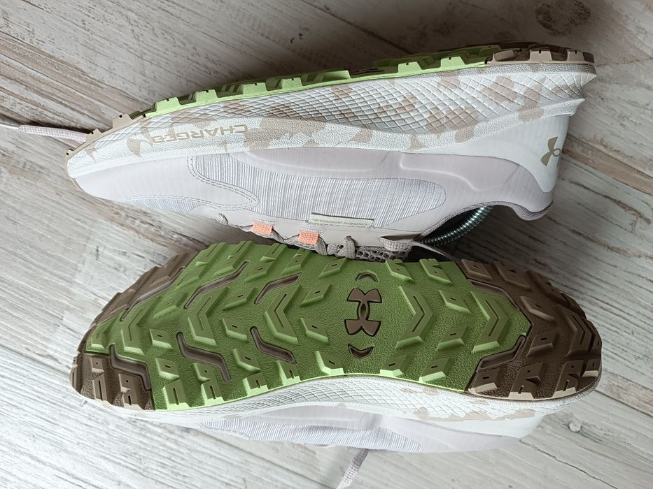 Buty do biegania Under Armour 42r