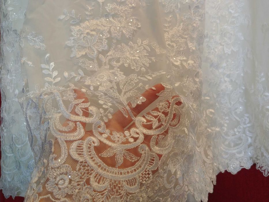 Suknia ślubna klasyczna ecru 40