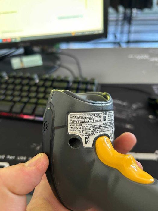 Сканер штрих-кодів Motorola DS4208