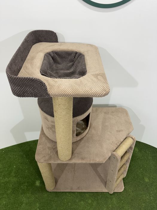 Кігтеточка. Комплекс для котів. Дряпка для котів.  Замок для котиків