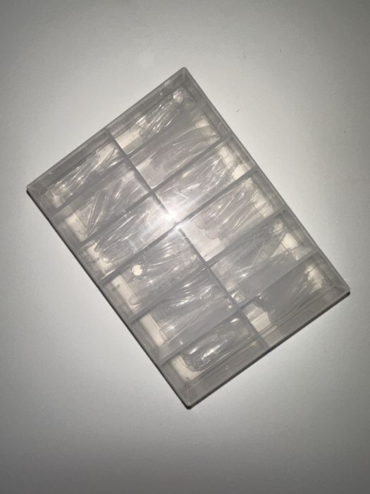 Dual form do paznokci migdał