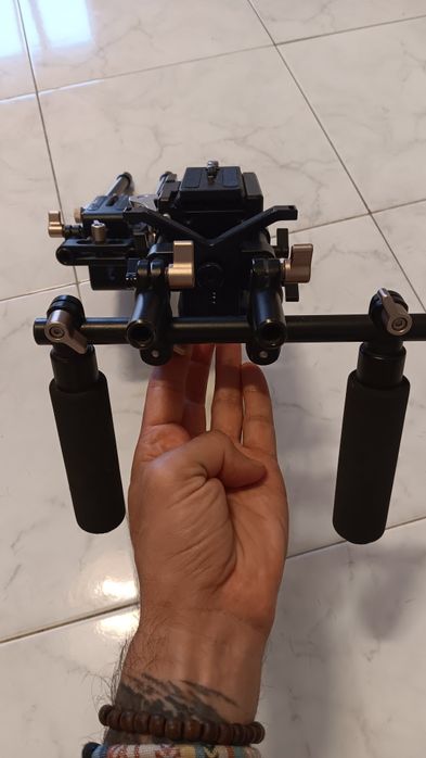 Rig / Shoulder Mount - Genesis