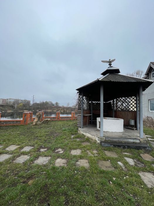 Оренда приміщення Коростень, вул.Сосновського 43-К