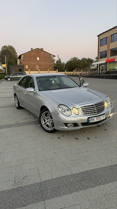 Mercedes-Benz w211 2.2d