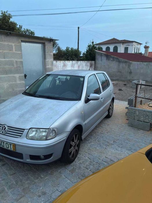 Volkswagen Polo 1.4 TDI 75cv | Económico | Inspeção até 2027
