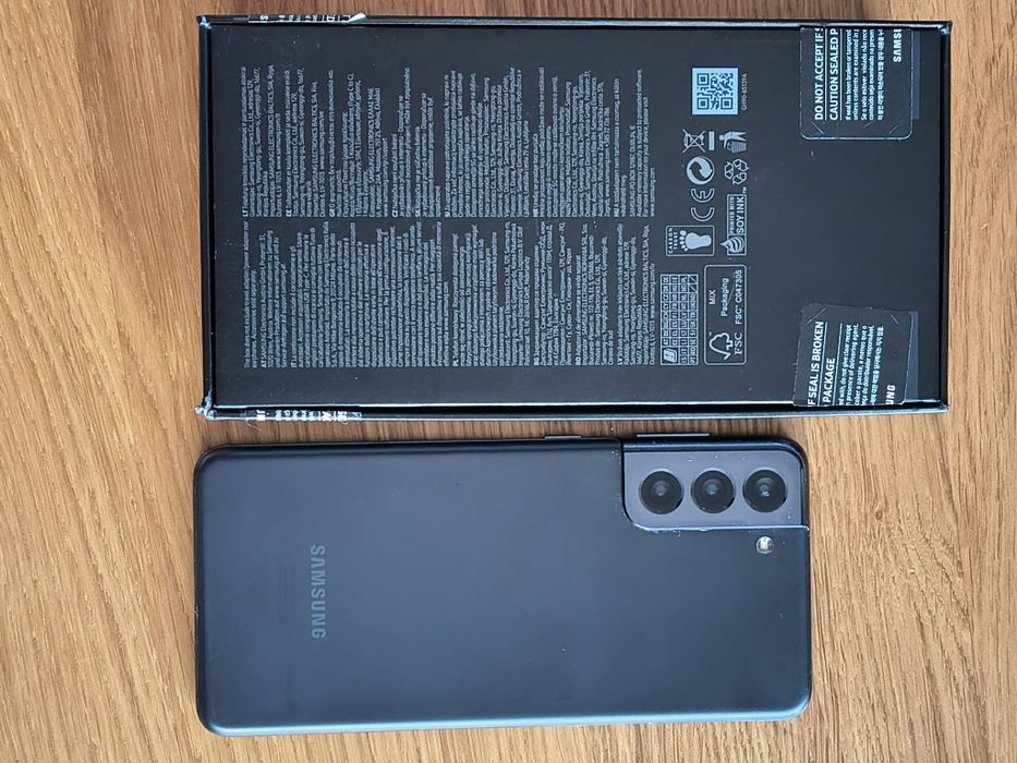 Smartfon Samsung Galaxy S21 5 G  LTE 8GB , 128 GB
