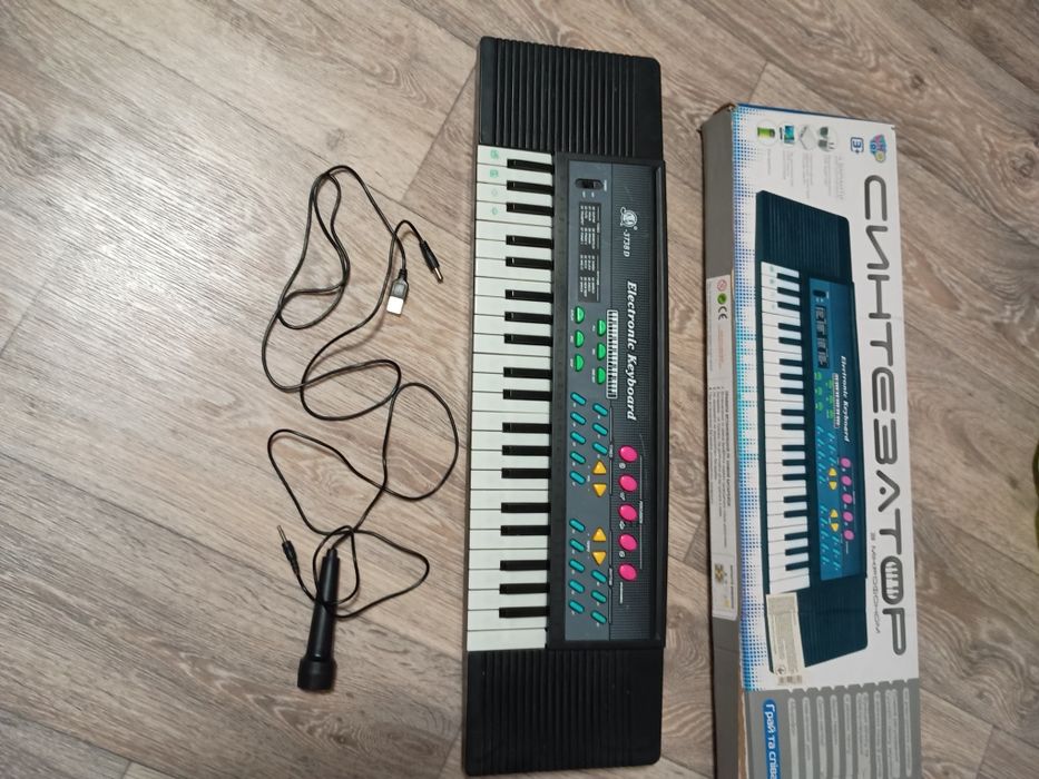 Дитячий синтезатор Limo Toy