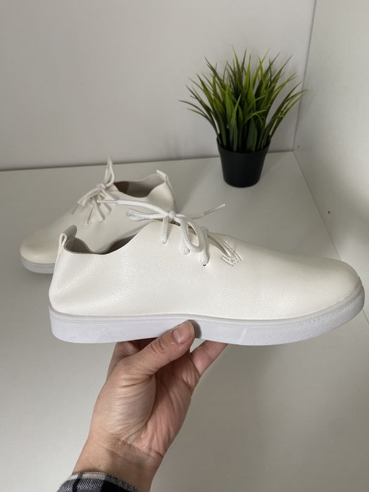 Кросівки кеди жіночі 37 розмір