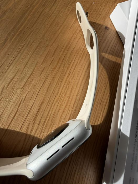 Apple Watch SE (2nd generation)