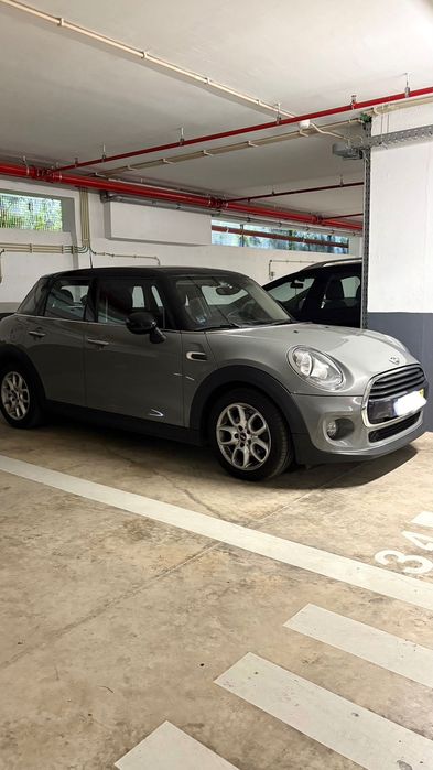 MINI Cooper D 5 Portas