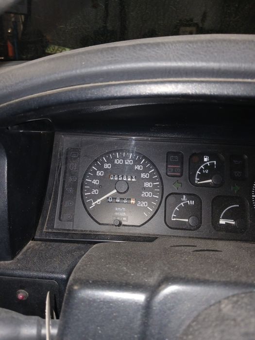 Renault 19  gasolina 1.4 com a.c de origem com a junta de cabeça queimada — photo 3