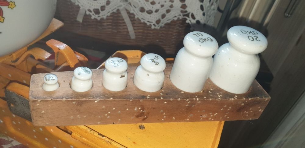 Stara waga PRL  DEKORACJA