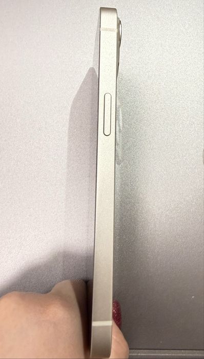 Apple iPhone 13 128GB (Starlight)