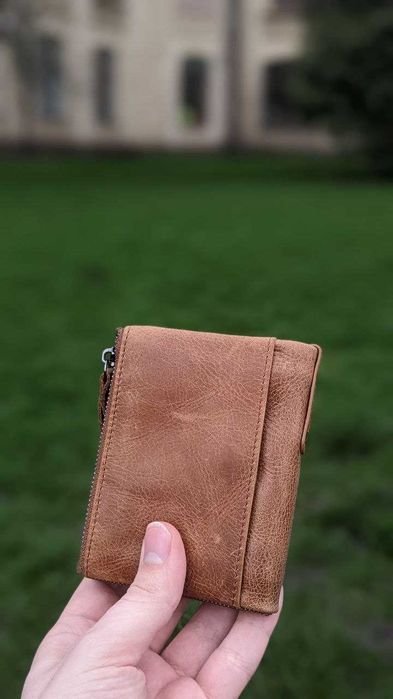 Небольшой кожаный кошелёк мужской, винтажный.