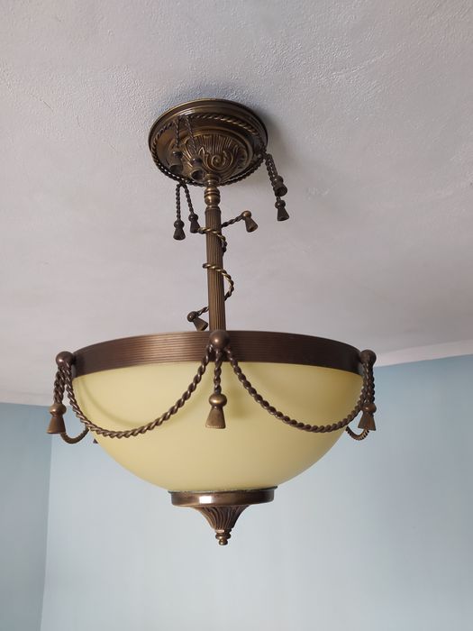 Conjunto de 2 candeeiros de mesa e de 1 candeeiro de tecto vintage