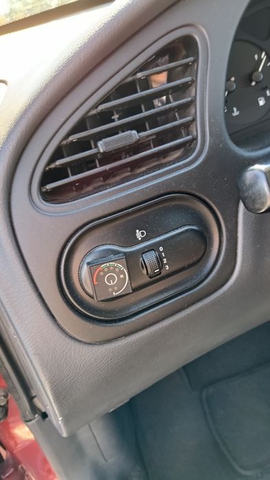 автомобиль заз Ланос