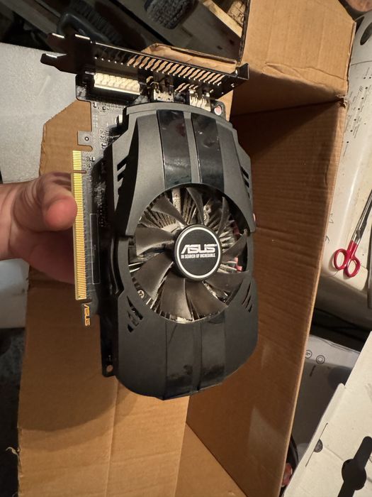 Karta graficzna ASUS GTX 1050 2GB