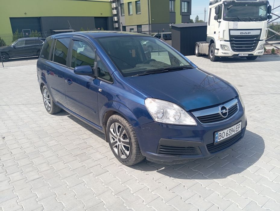 Opel Zafira 2005р 1.8 газ бензин