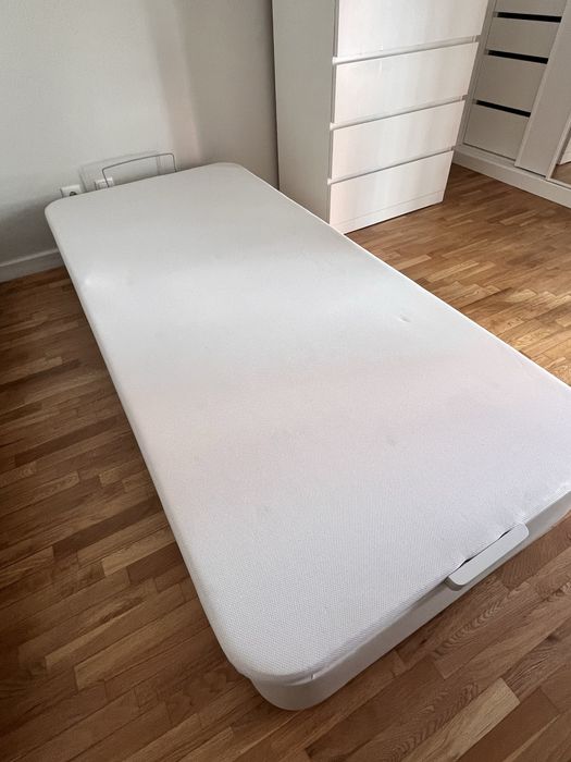 Cama com arrumação 90/200 IKEA