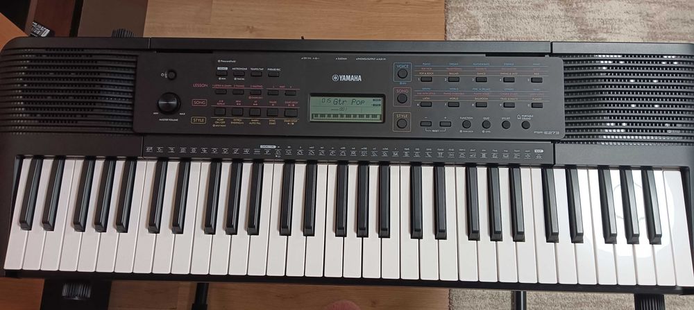 Piano elétrico. Yamaha