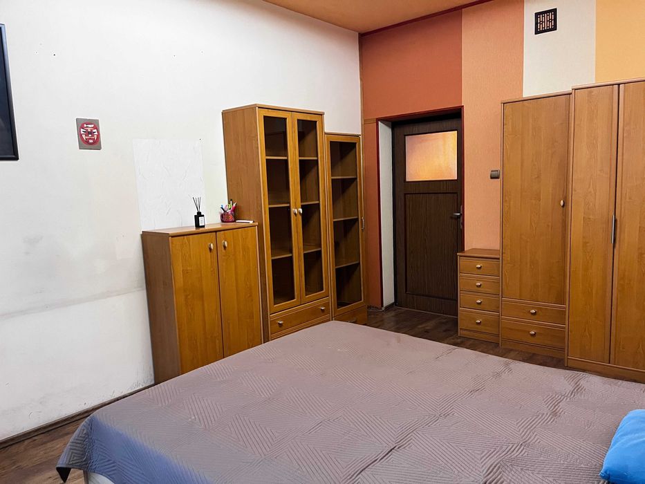 sprzedam mieszkanie 50m 2pok. centrum Kielc
