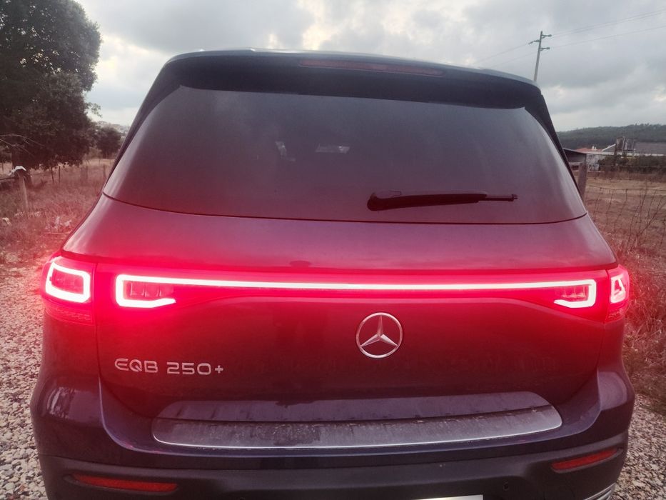 Mercedes EQB 250+