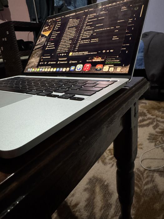 Macbook pro 13 M1 16/512