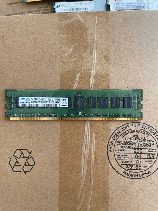 Memória Ram - Samsung - 2GB - 2Rx8 - PC3